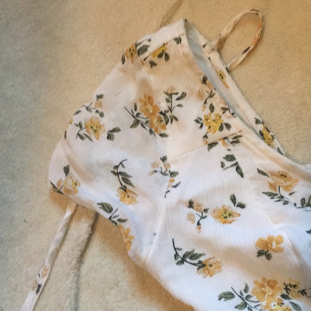 Dress - Picture 3 of 3